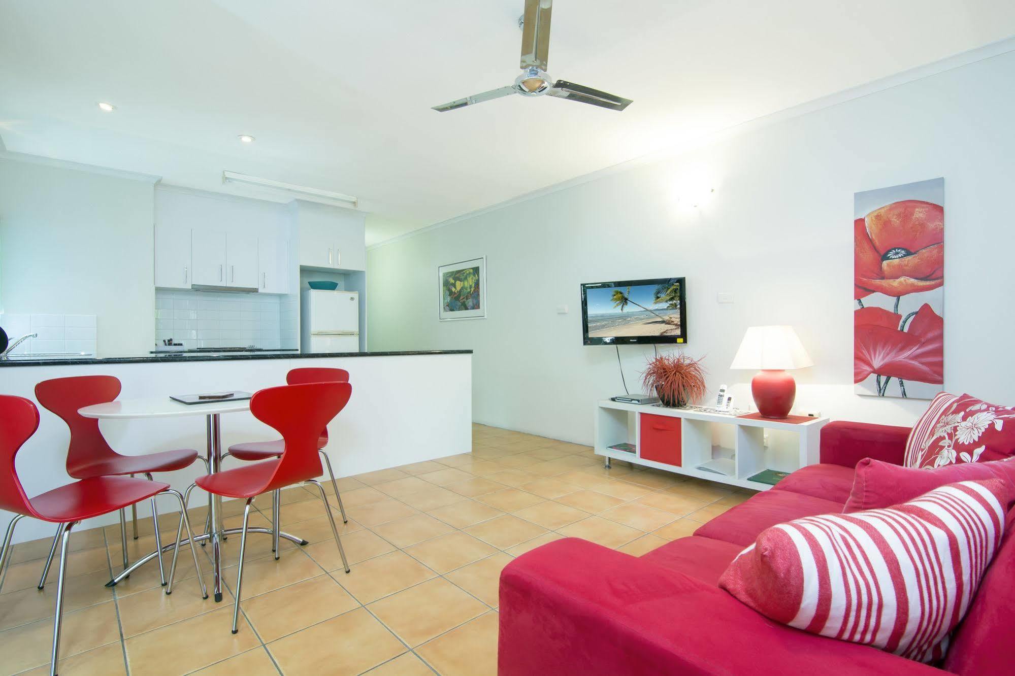Outrigger Apartments Port Douglas Dış mekan fotoğraf