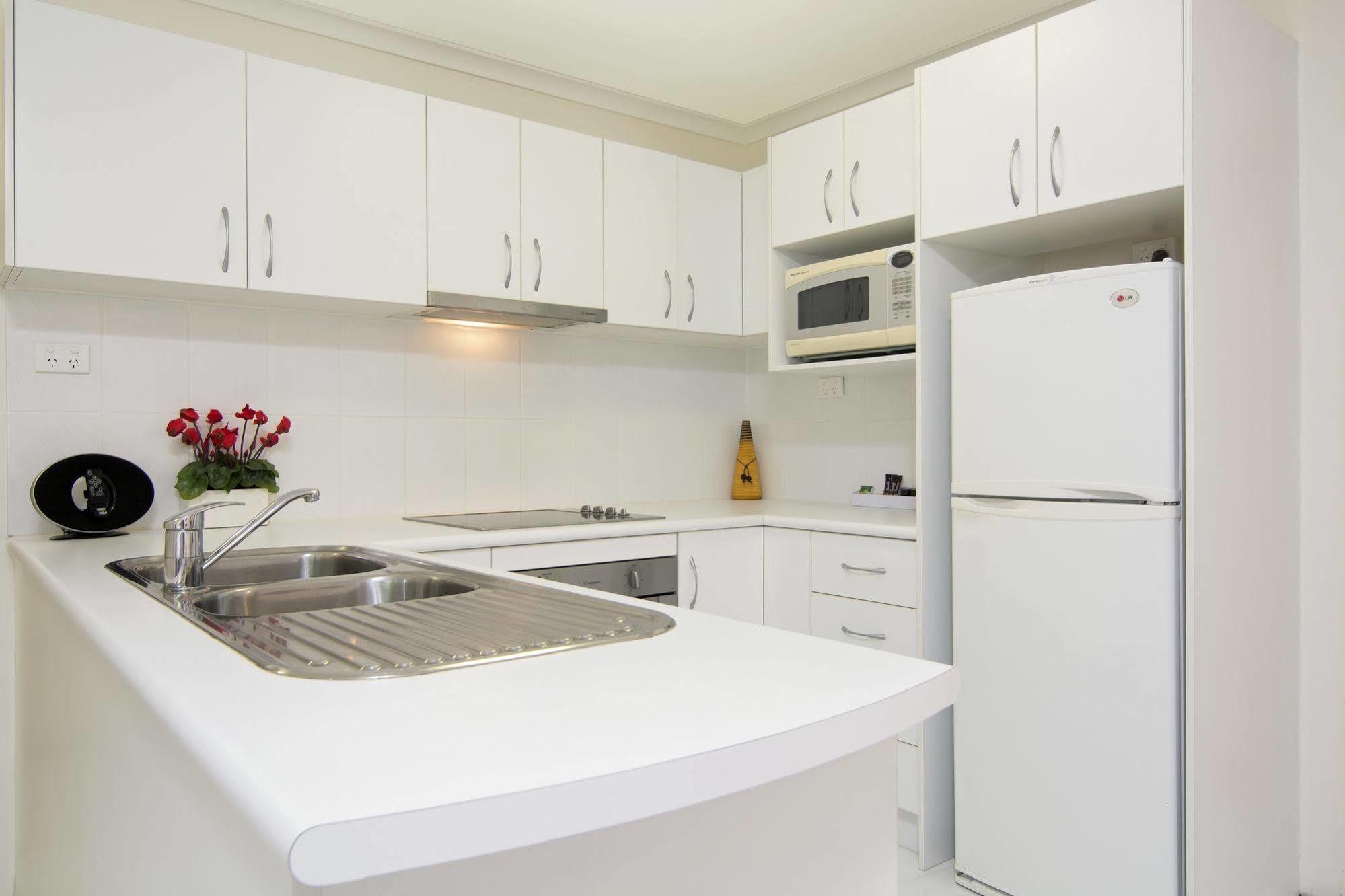 Outrigger Apartments Port Douglas Dış mekan fotoğraf