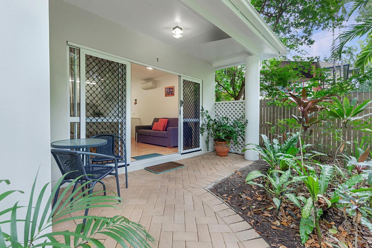 Outrigger Apartments Port Douglas Dış mekan fotoğraf